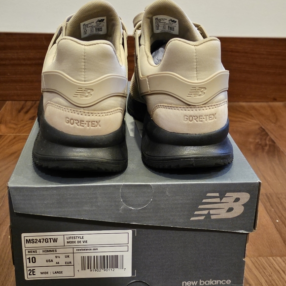 New Balance 247 gore-tex men's 10 2E - Picture 4 of 4